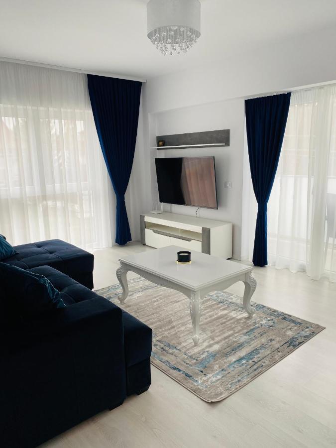 Luxury King Apartment Câmpulung Moldovenesc Exterior foto